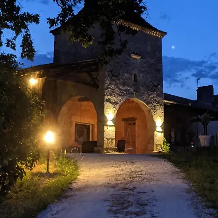 Maison d'hôtes Au Clair De *
