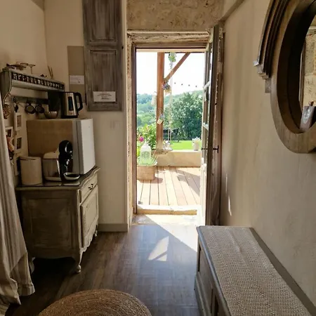 Au Clair De - Calme- Jardin Privatif Avec Jacuzzi Romance -vue Panoramique - Independantes *
