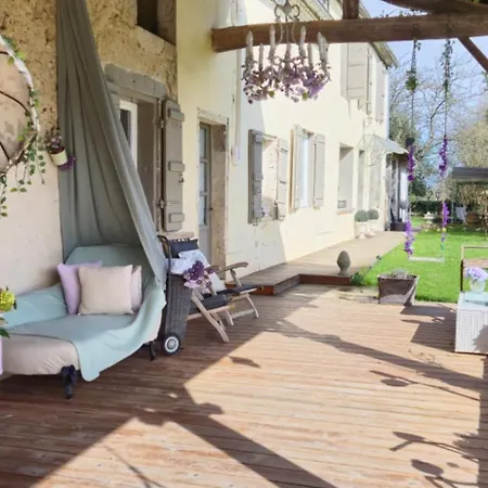 Au Clair De - Calme- Jardin Privatif Avec Jacuzzi Romance -vue Panoramique - Independantes Guest house