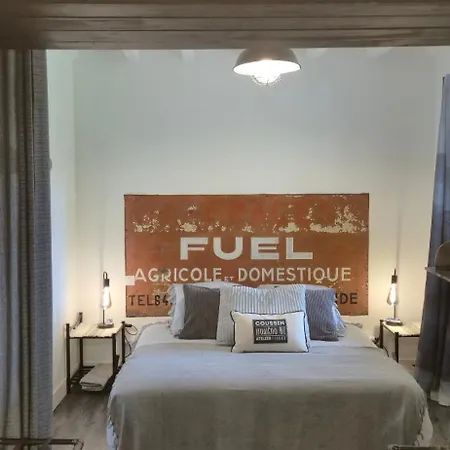 Guest house Au Clair De - Calme- Jardin Privatif Avec Jacuzzi Romance -vue Panoramique - Independantes Vianne