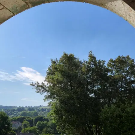 Gasthof Au Clair De -vue Panoramique-bulle De Fraicheur Piscine 10m2 Hors Sol -chambres Independantes- Romance Avec Jardin Et Jacuzzi Privatifs-calme