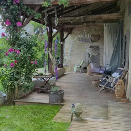 Maison d'hôtes Au Clair De *