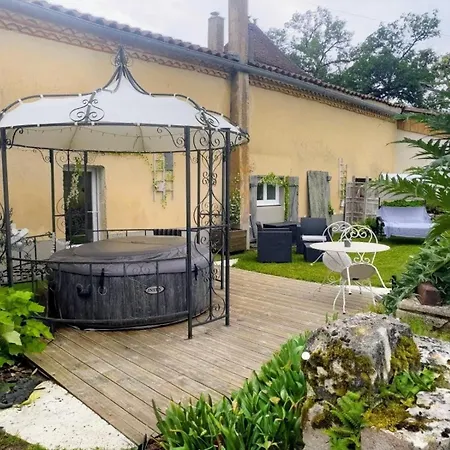 Guest house Au Clair De Ce Sont Les Petits Details Qui Font La Difference