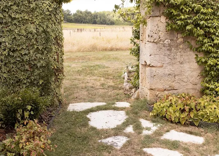 Au Clair De -un Ecrin De Douceur Ou Chaque Detail Est Pense Pour Vous 4*