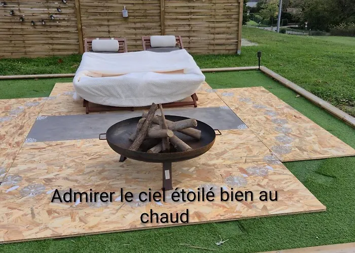Au Clair De -un Ecrin De Douceur Ou Chaque Detail Est Pense Pour Vous Gæstehus